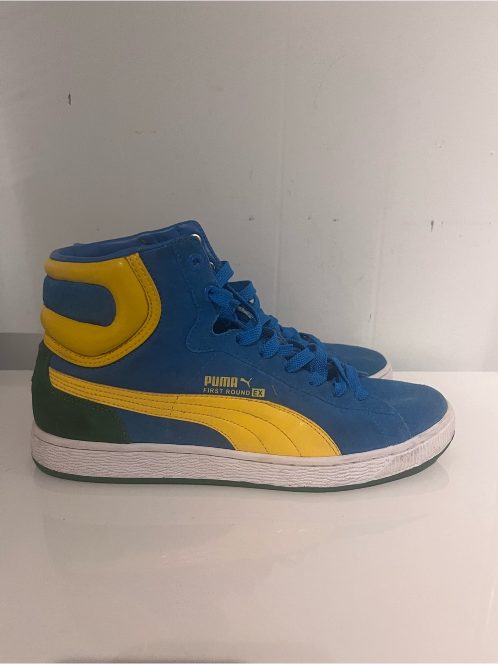 PUMA First Round EX High Tops US 8 Fits Women’s US 9 Blue Yellow Green